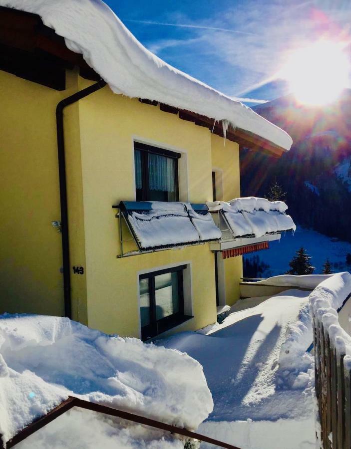 Haus Alpenrose Apartment Trins Exterior foto